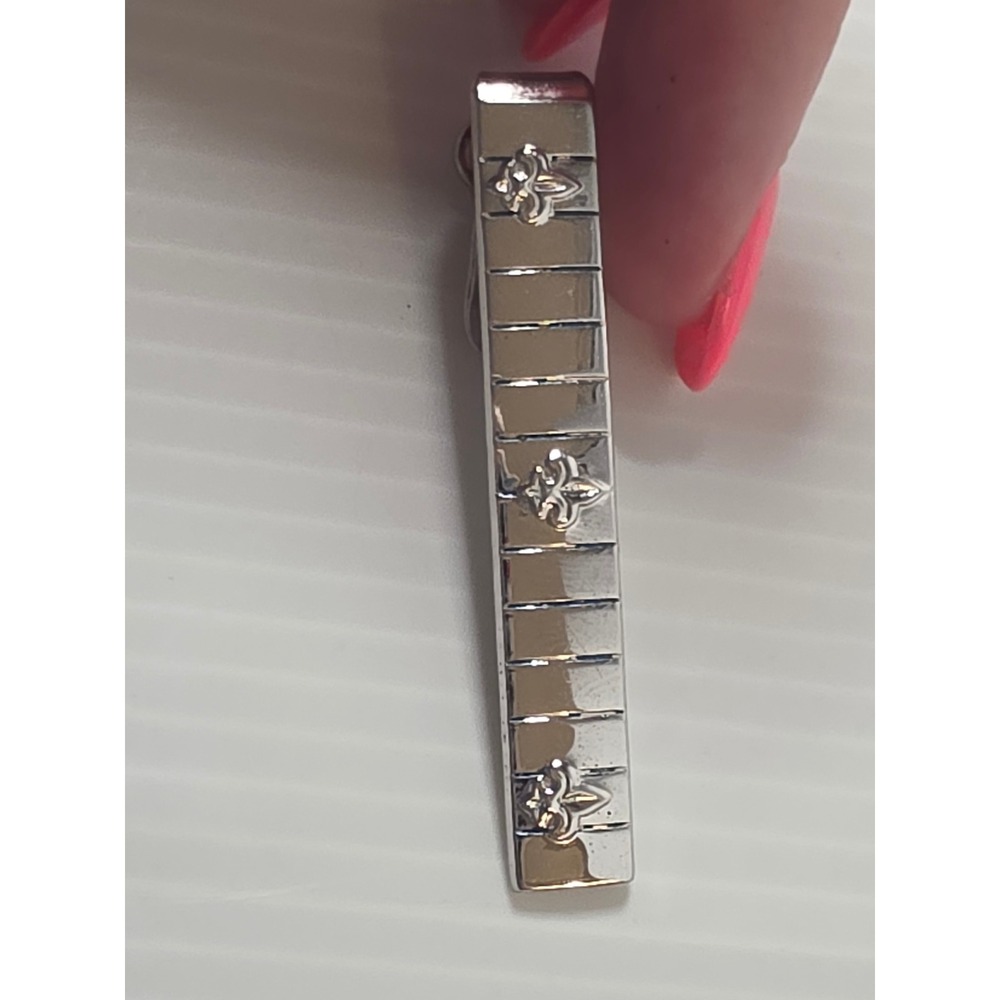 Swank Tie Clip 1.75in Silver Good Fleur de Lis Vintage Accessory